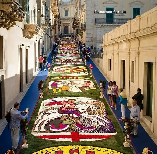 奥提伽达姆斯古典公寓